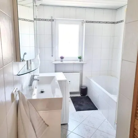 Fully Equipped With Big Balcony And Cozy Living 公寓 迪岑巴赫