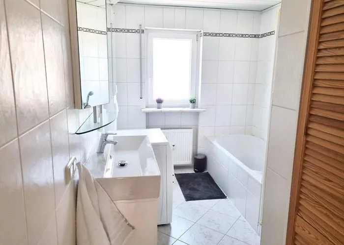 Fully Equipped With Big Balcony And Cozy Living 公寓 迪岑巴赫